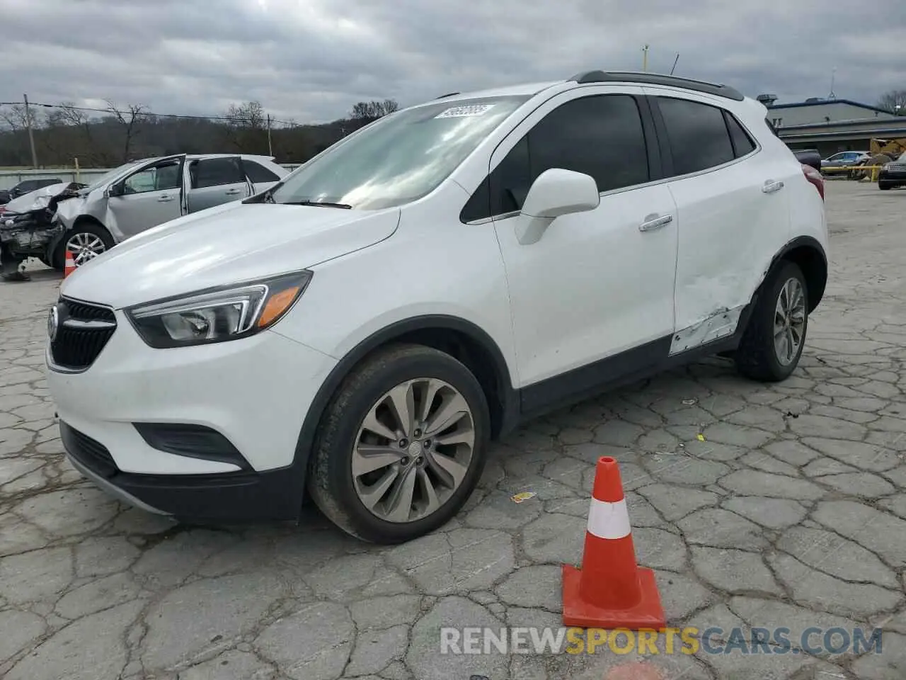 1 Photograph of a damaged car KL4CJASBXLB002095 BUICK ENCORE 2020