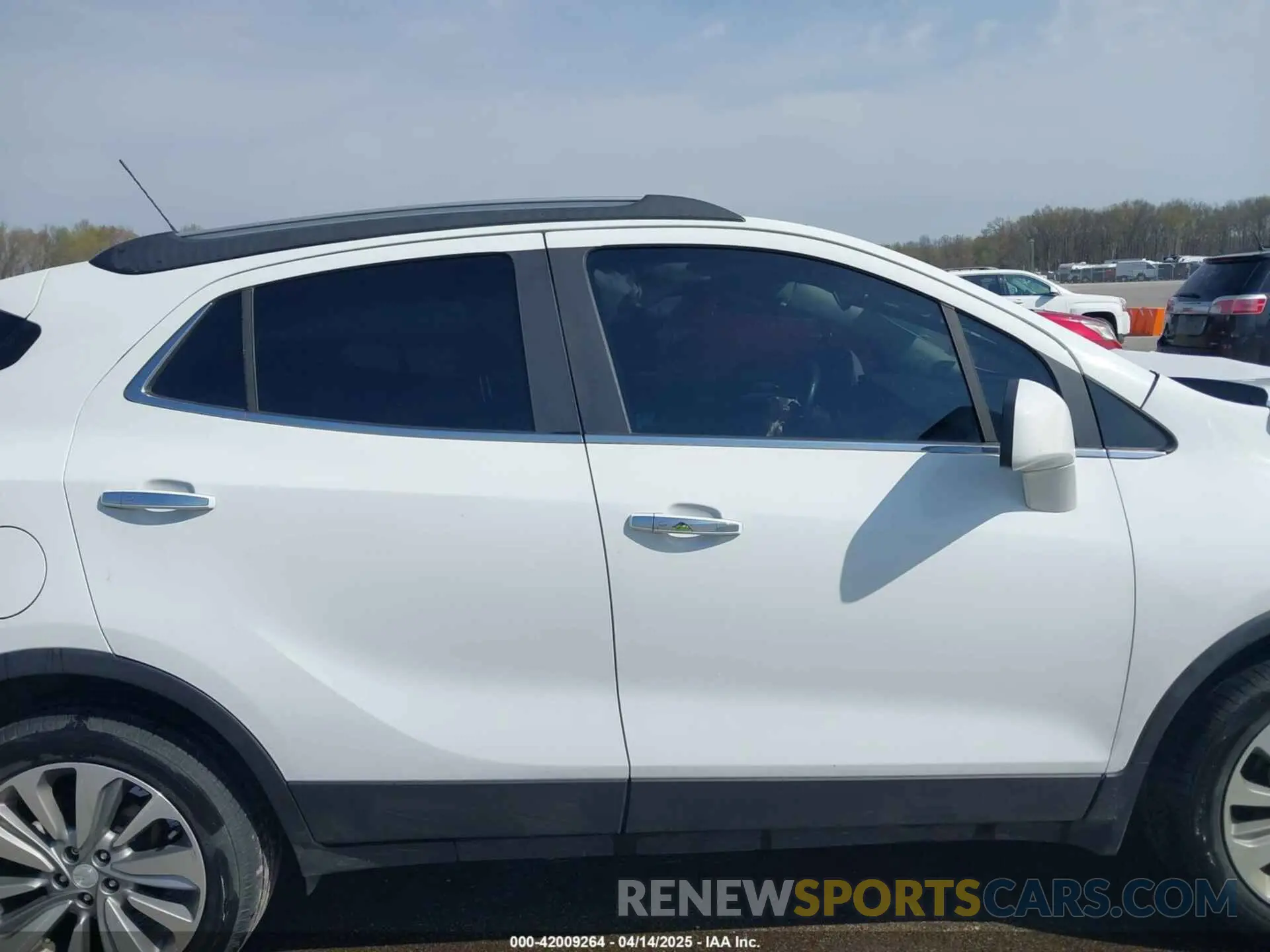 13 Photograph of a damaged car KL4CJASBXLB013307 BUICK ENCORE 2020