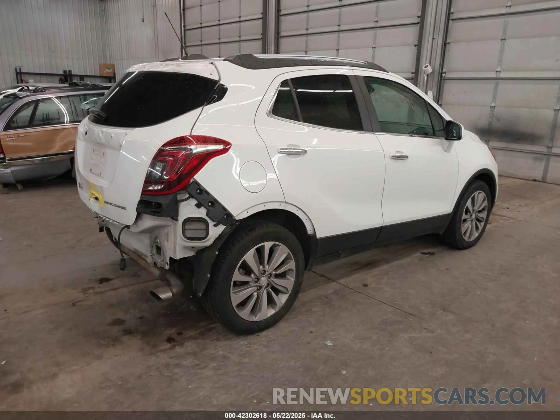 4 Photograph of a damaged car KL4CJASBXLB050566 BUICK ENCORE 2020