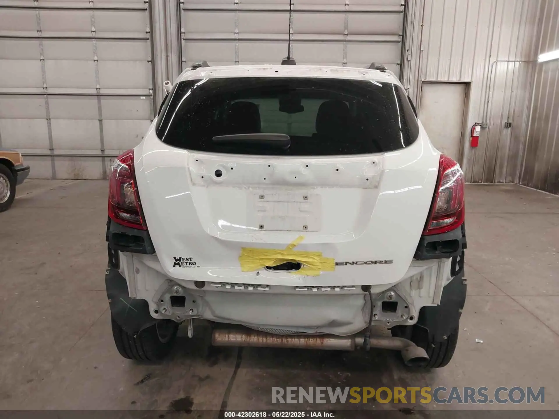 6 Photograph of a damaged car KL4CJASBXLB050566 BUICK ENCORE 2020