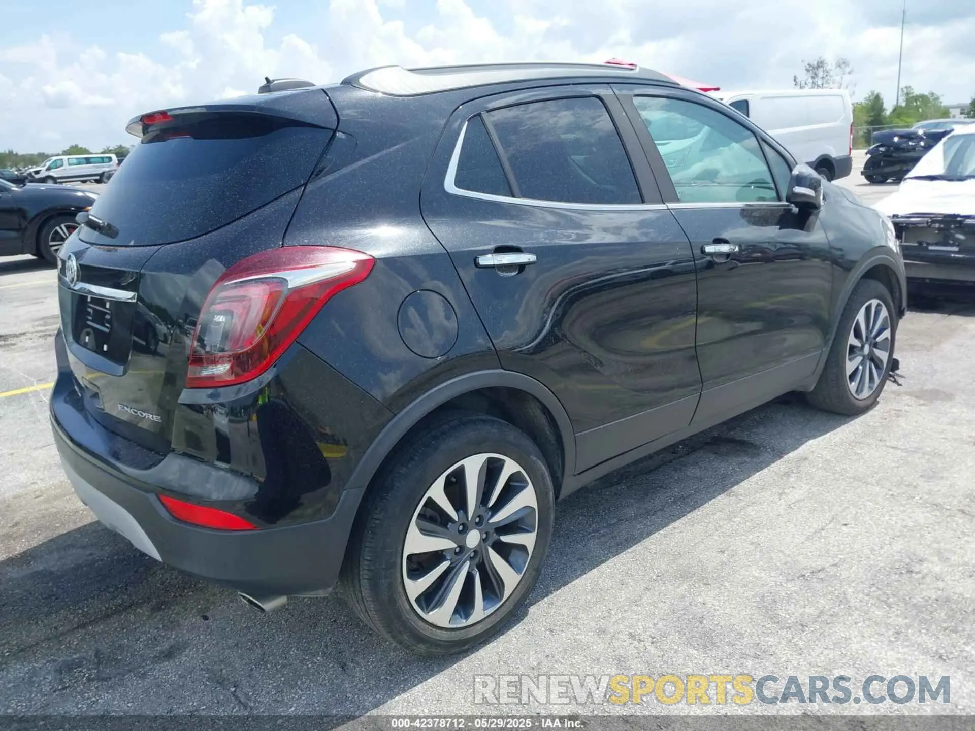 4 Photograph of a damaged car KL4CJCSB5LB042354 BUICK ENCORE 2020