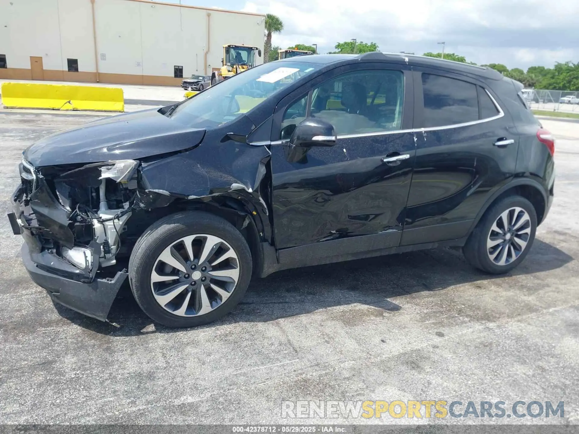 6 Photograph of a damaged car KL4CJCSB5LB042354 BUICK ENCORE 2020