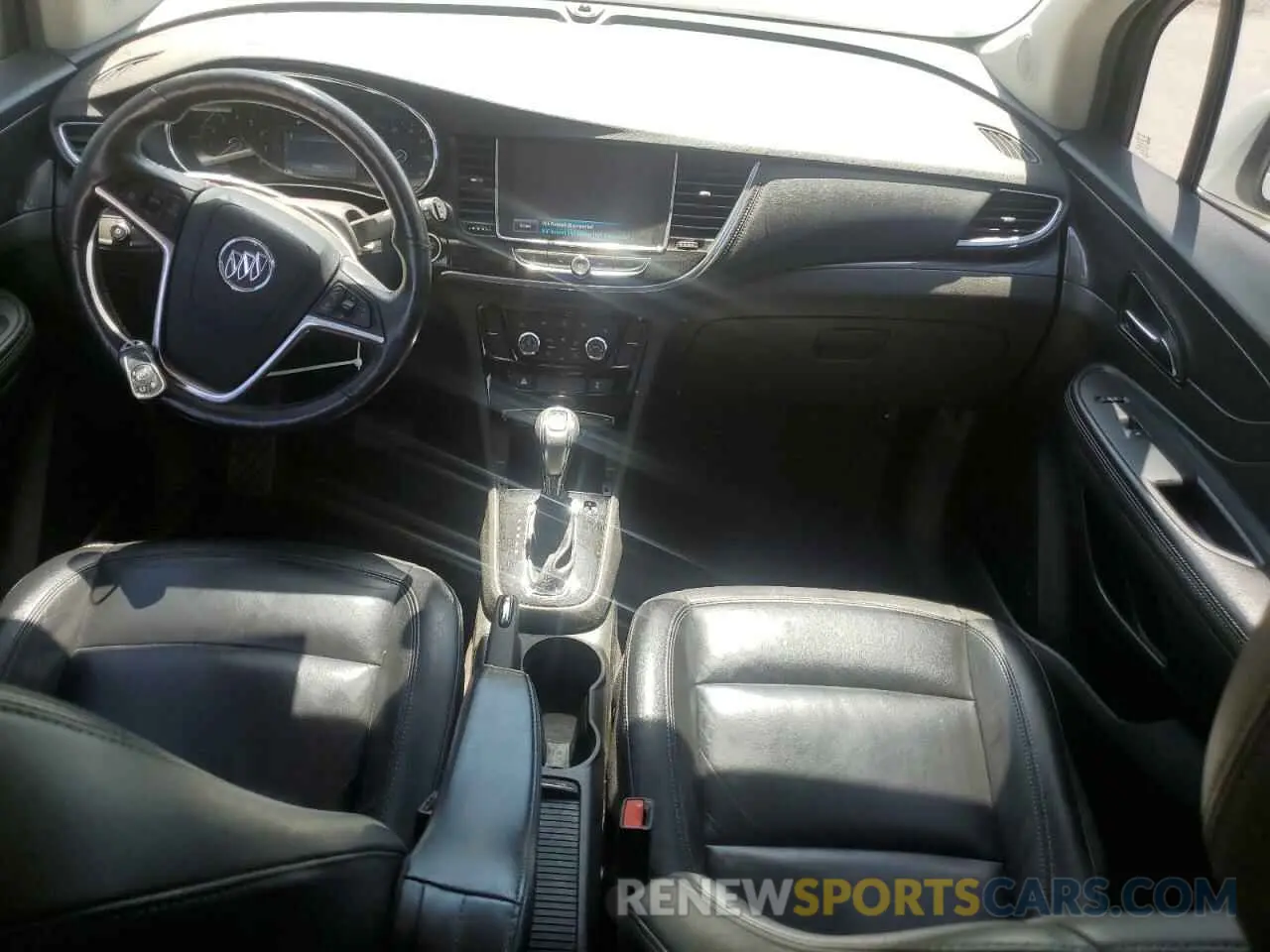 8 Photograph of a damaged car KL4CJCSB9LB055902 BUICK ENCORE 2020
