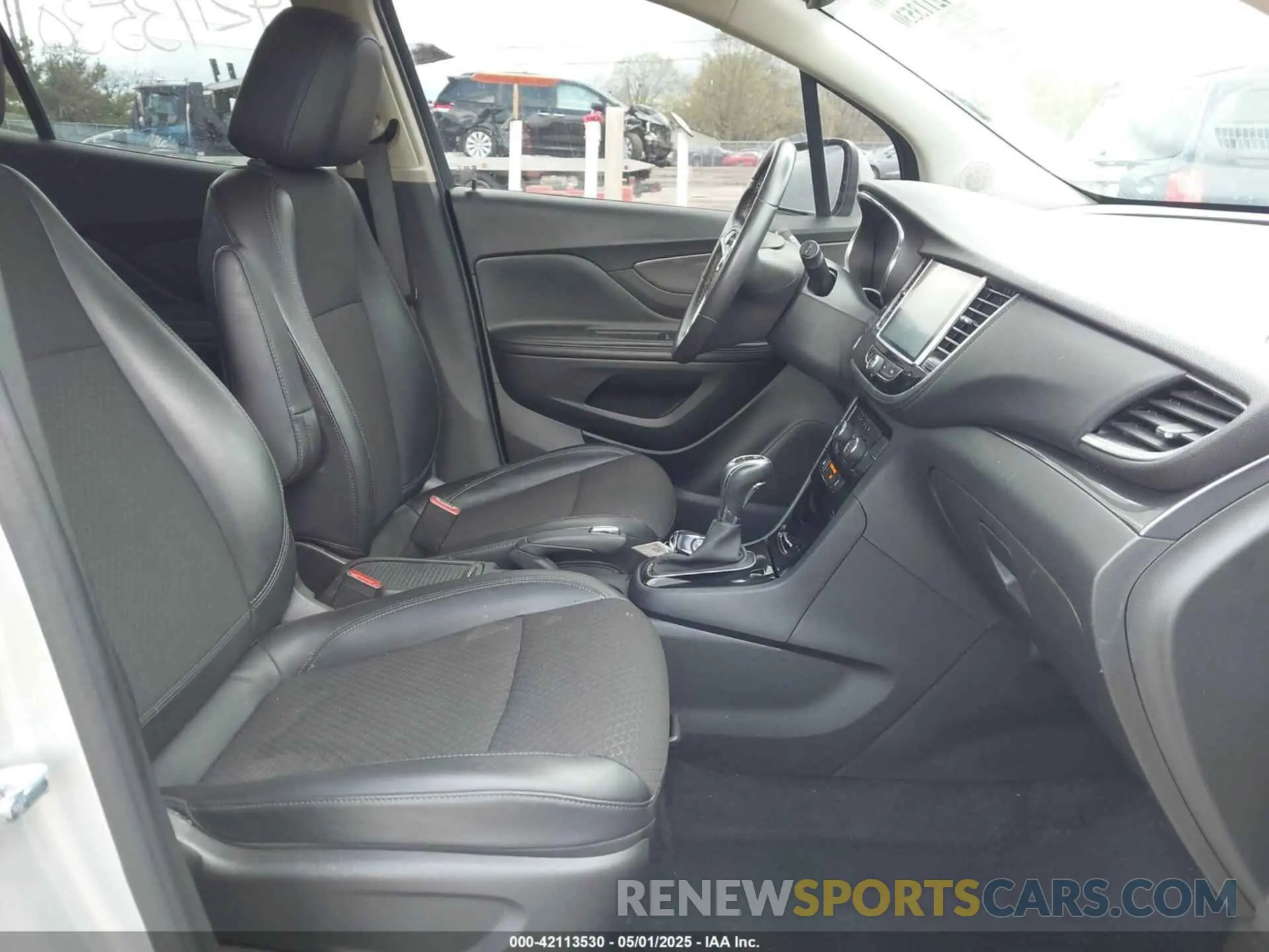 5 Photograph of a damaged car KL4CJESB1LB017687 BUICK ENCORE 2020