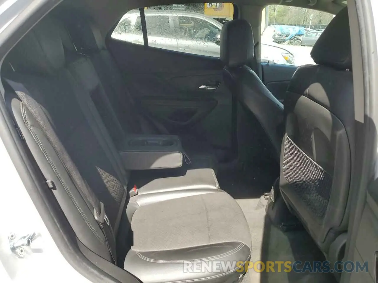11 Photograph of a damaged car KL4CJESB2LB327573 BUICK ENCORE 2020