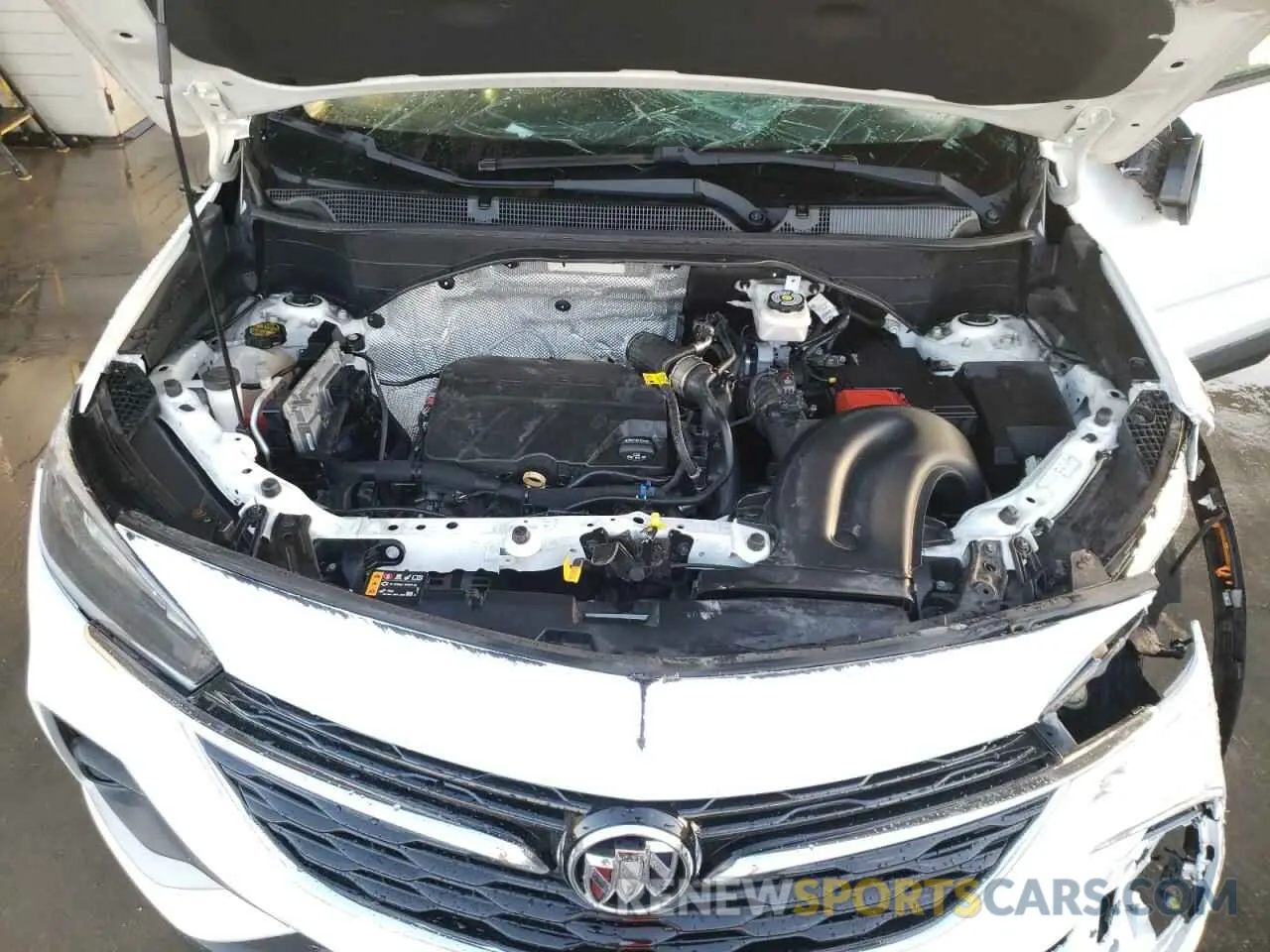 13 Фотография поврежденного автомобиля KL4MMDS20LB071679 BUICK ENCORE 2020