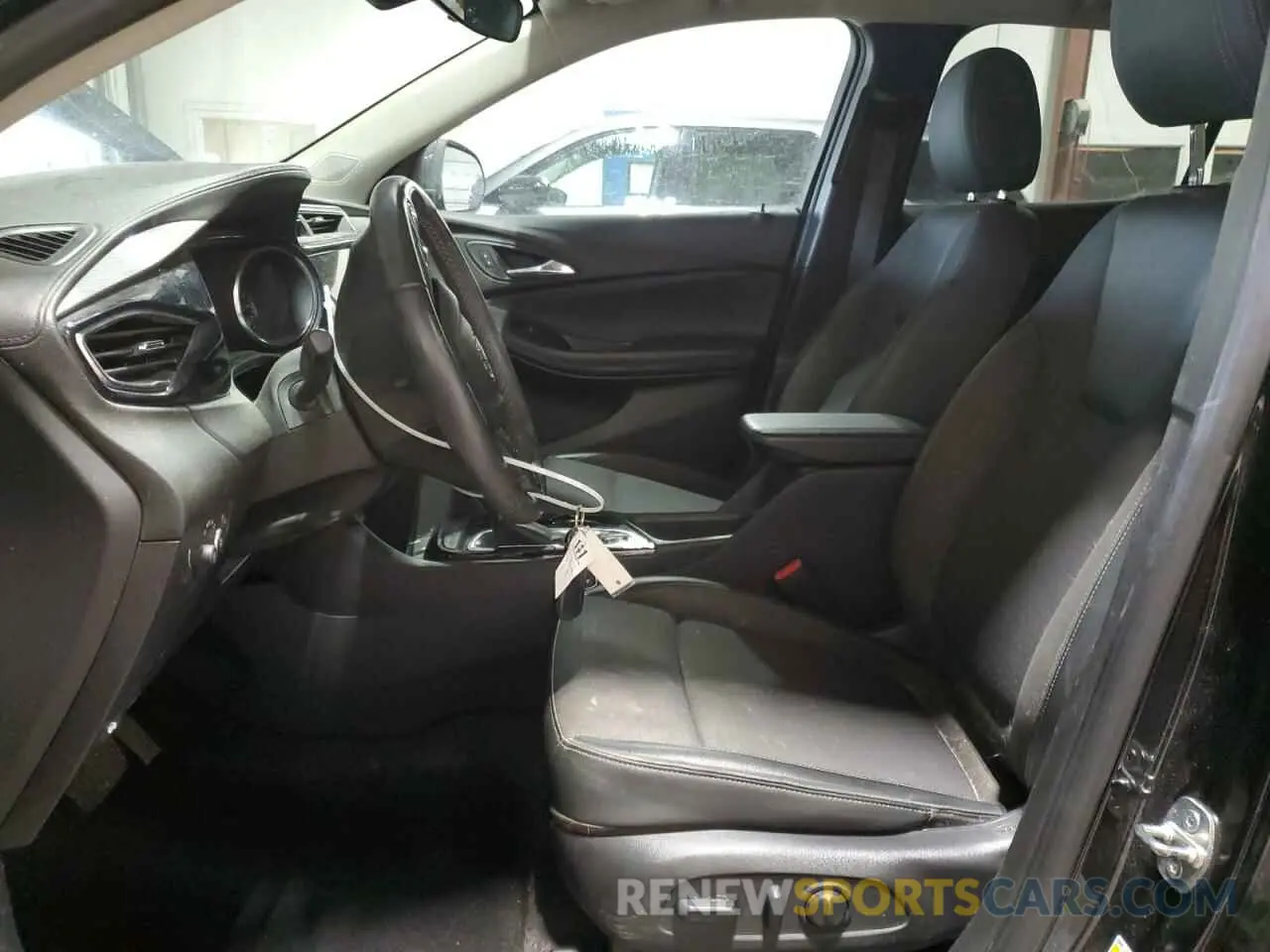 7 Фотография поврежденного автомобиля KL4MMESL0LB107823 BUICK ENCORE 2020