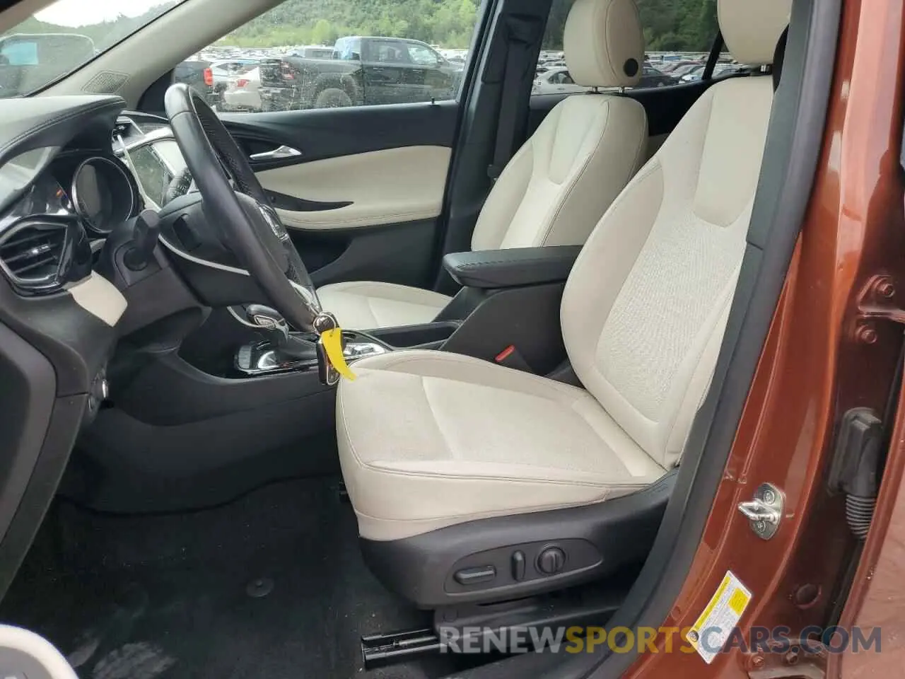 7 Фотография поврежденного автомобиля KL4MMESLXLB088844 BUICK ENCORE 2020