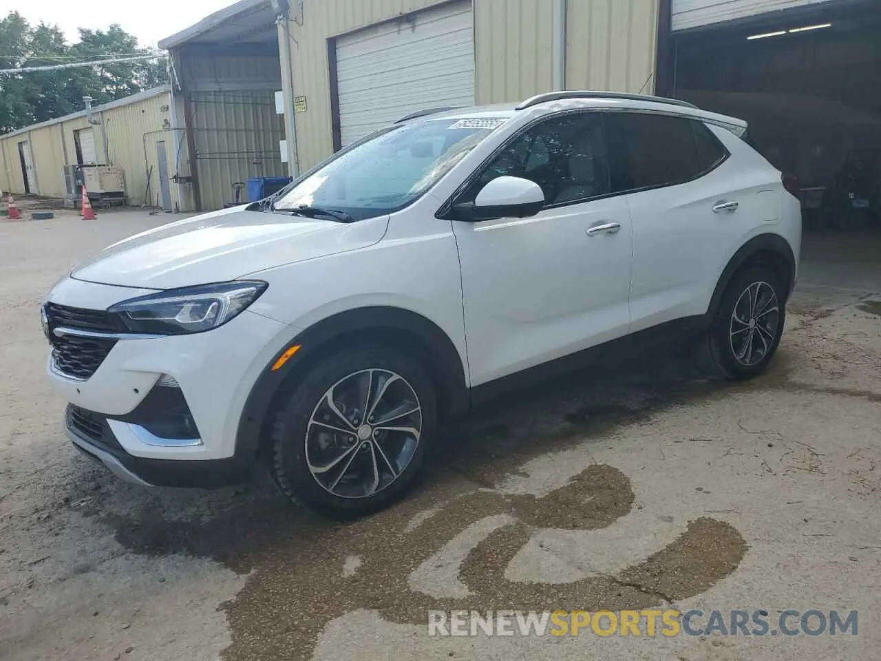 1 Фотография поврежденного автомобиля KL4MMFSL8LB129607 BUICK ENCORE 2020