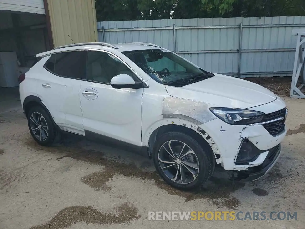 4 Фотография поврежденного автомобиля KL4MMFSL8LB129607 BUICK ENCORE 2020
