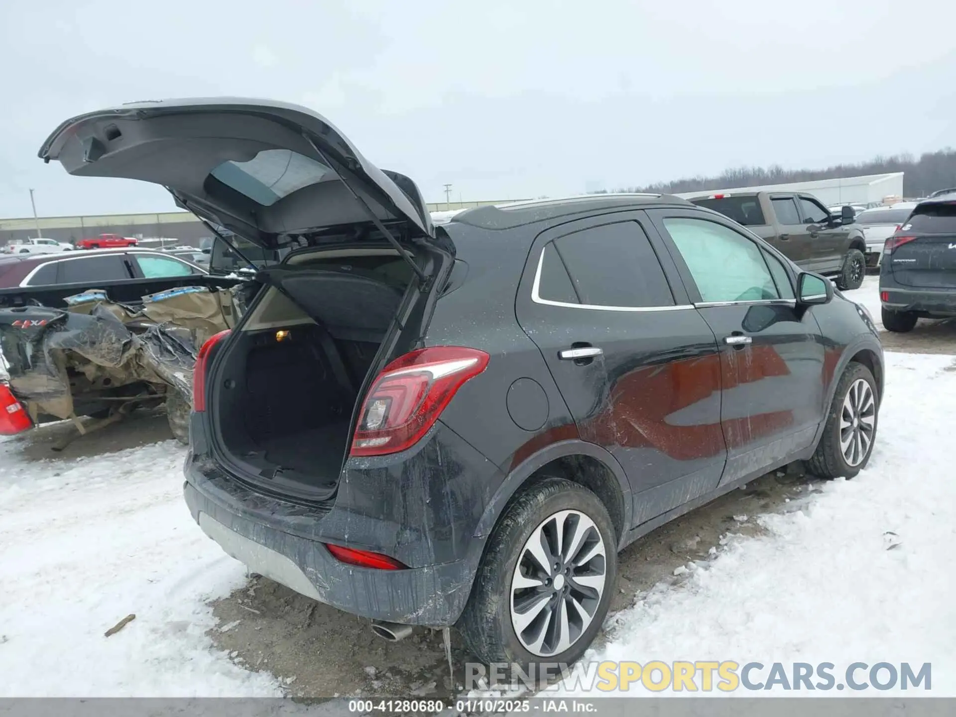 4 Фотография поврежденного автомобиля KL4CJASB1MB314999 BUICK ENCORE 2021
