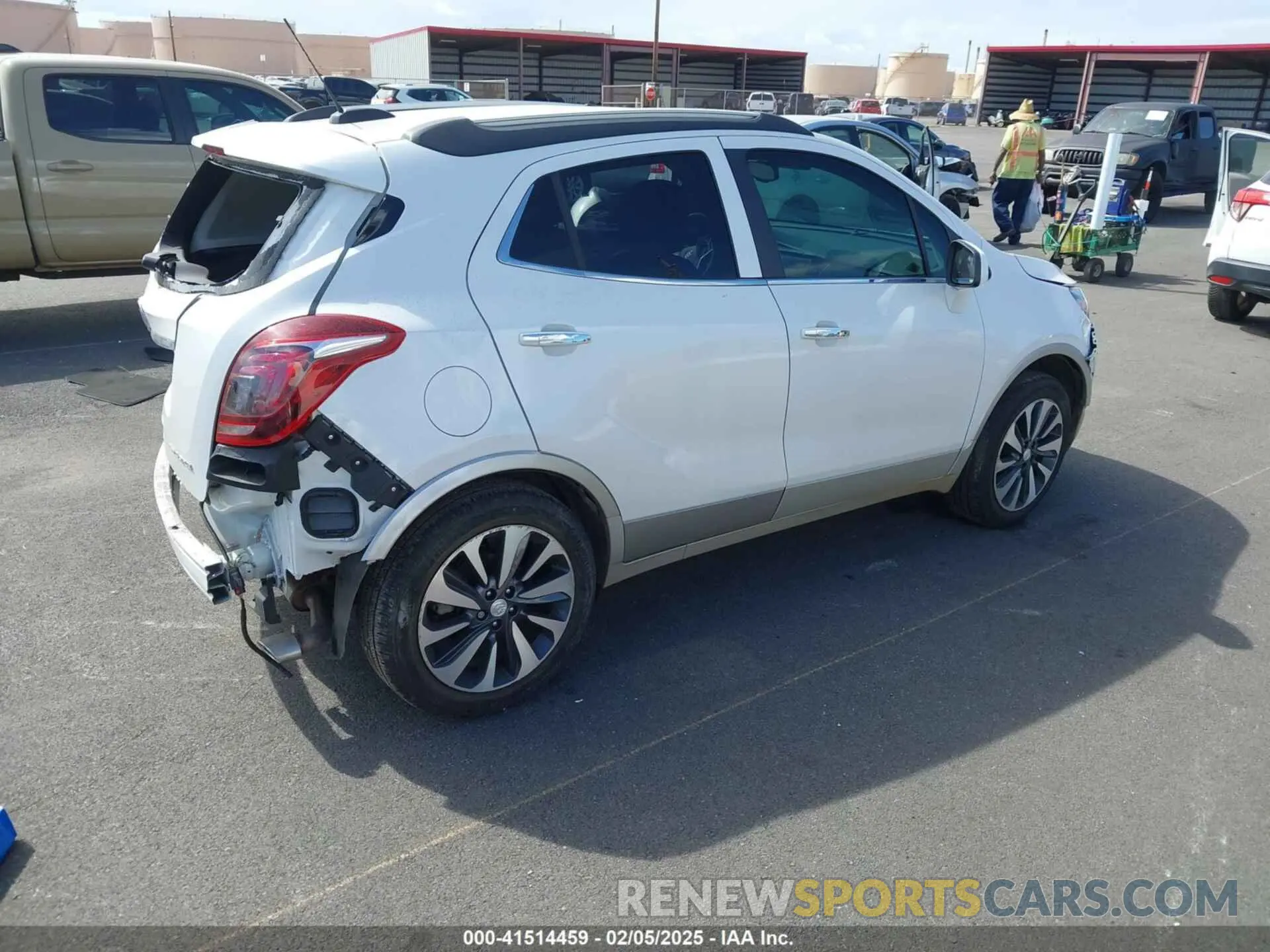 4 Фотография поврежденного автомобиля KL4CJASB3MB314406 BUICK ENCORE 2021