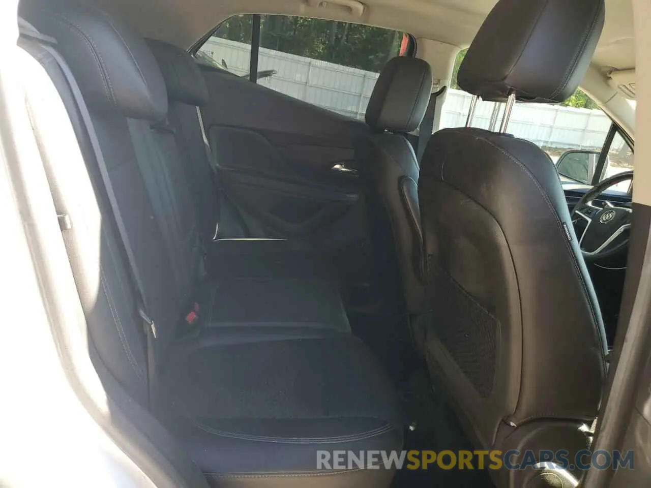 11 Фотография поврежденного автомобиля KL4CJASB5MB304878 BUICK ENCORE 2021