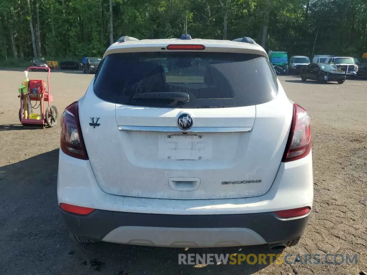 6 Фотография поврежденного автомобиля KL4CJASB5MB339551 BUICK ENCORE 2021