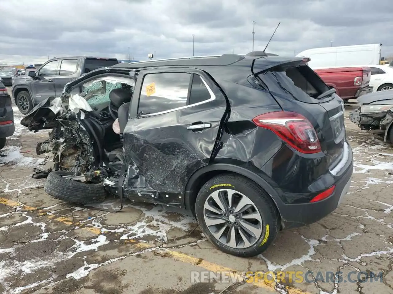 2 Фотография поврежденного автомобиля KL4CJASB7MB333282 BUICK ENCORE 2021