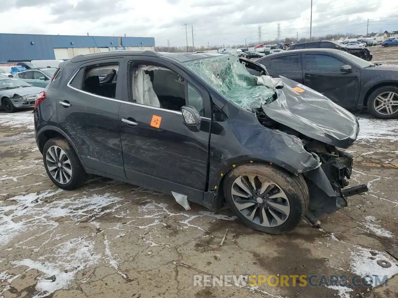 4 Фотография поврежденного автомобиля KL4CJASB7MB333282 BUICK ENCORE 2021