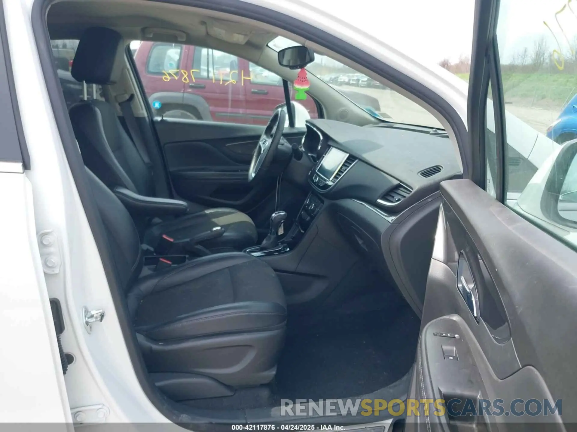 5 Фотография поврежденного автомобиля KL4CJESB3MB331438 BUICK ENCORE 2021