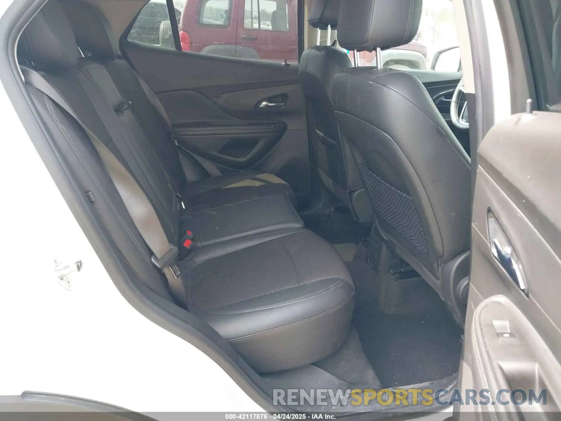 8 Фотография поврежденного автомобиля KL4CJESB3MB331438 BUICK ENCORE 2021
