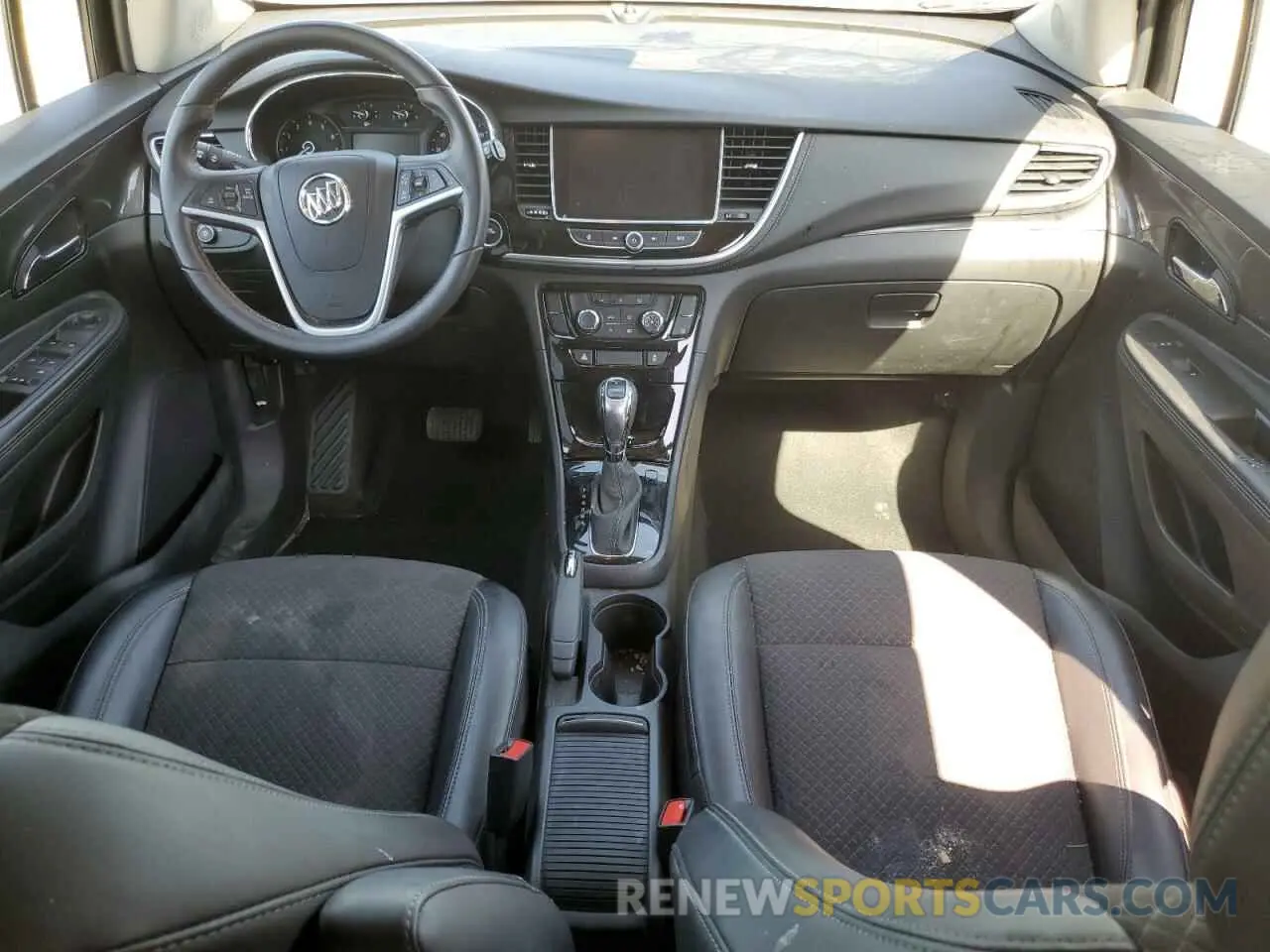 8 Фотография поврежденного автомобиля KL4CJESB9MB344694 BUICK ENCORE 2021