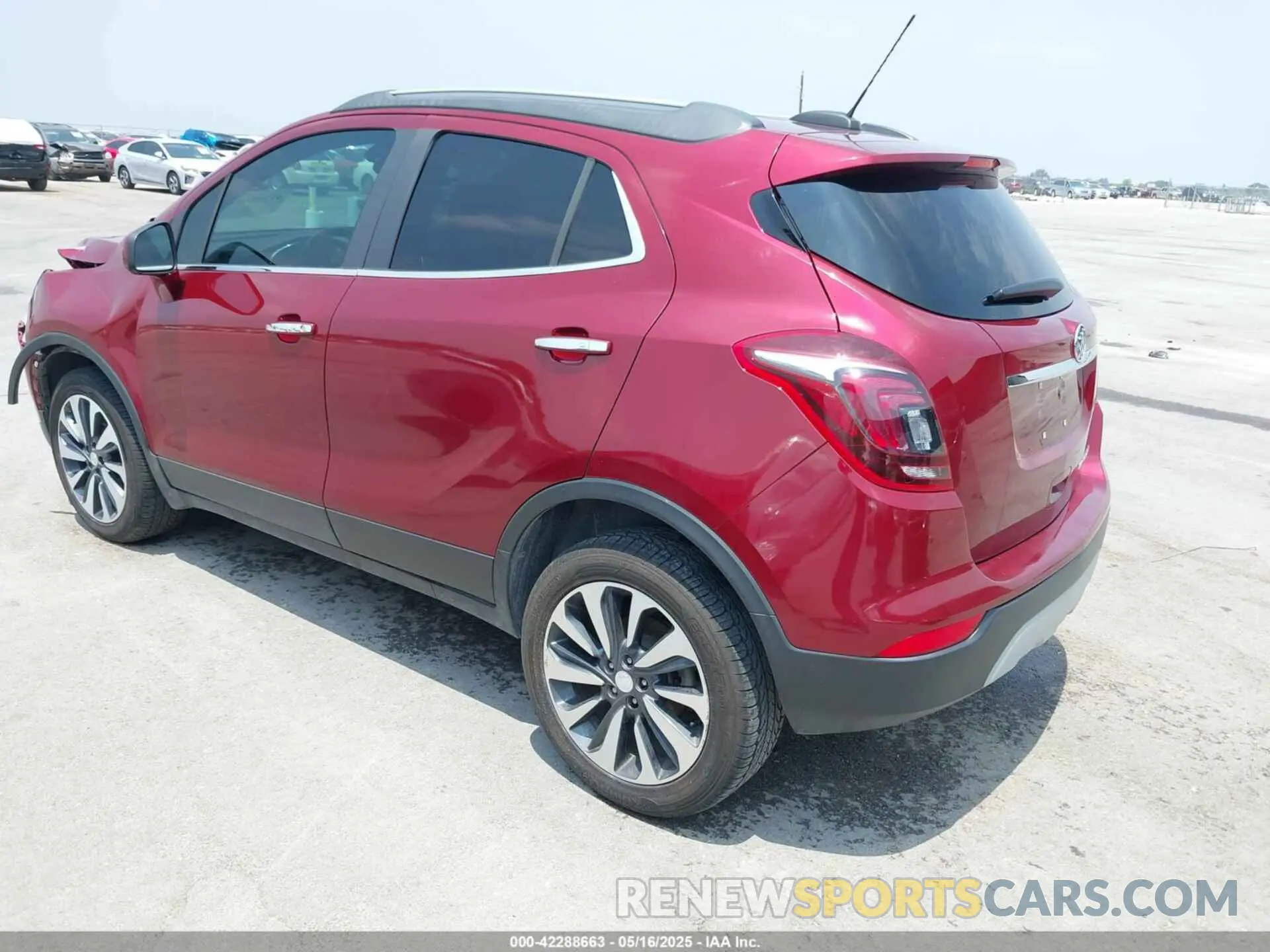 3 Фотография поврежденного автомобиля KL4CJESM0MB374359 BUICK ENCORE 2021