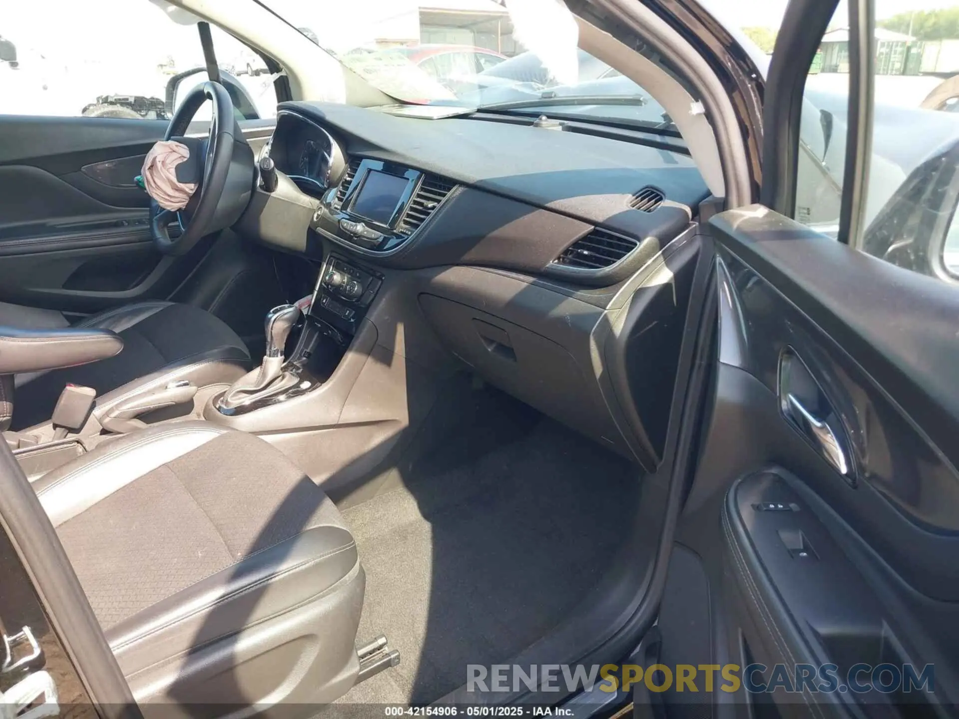 5 Фотография поврежденного автомобиля KL4CJESM5MB371800 BUICK ENCORE 2021