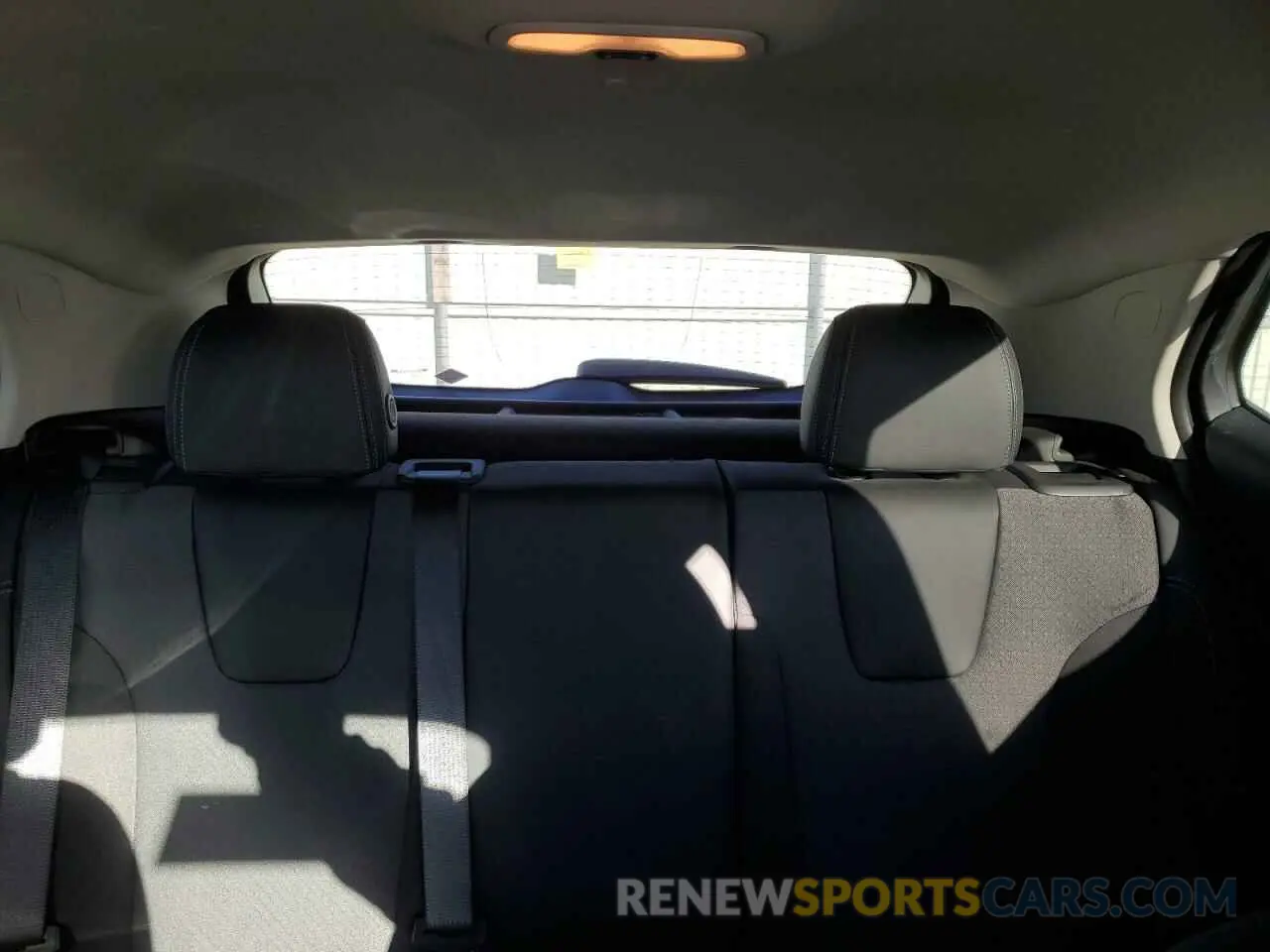10 Фотография поврежденного автомобиля KL4MMBS21MB174874 BUICK ENCORE 2021