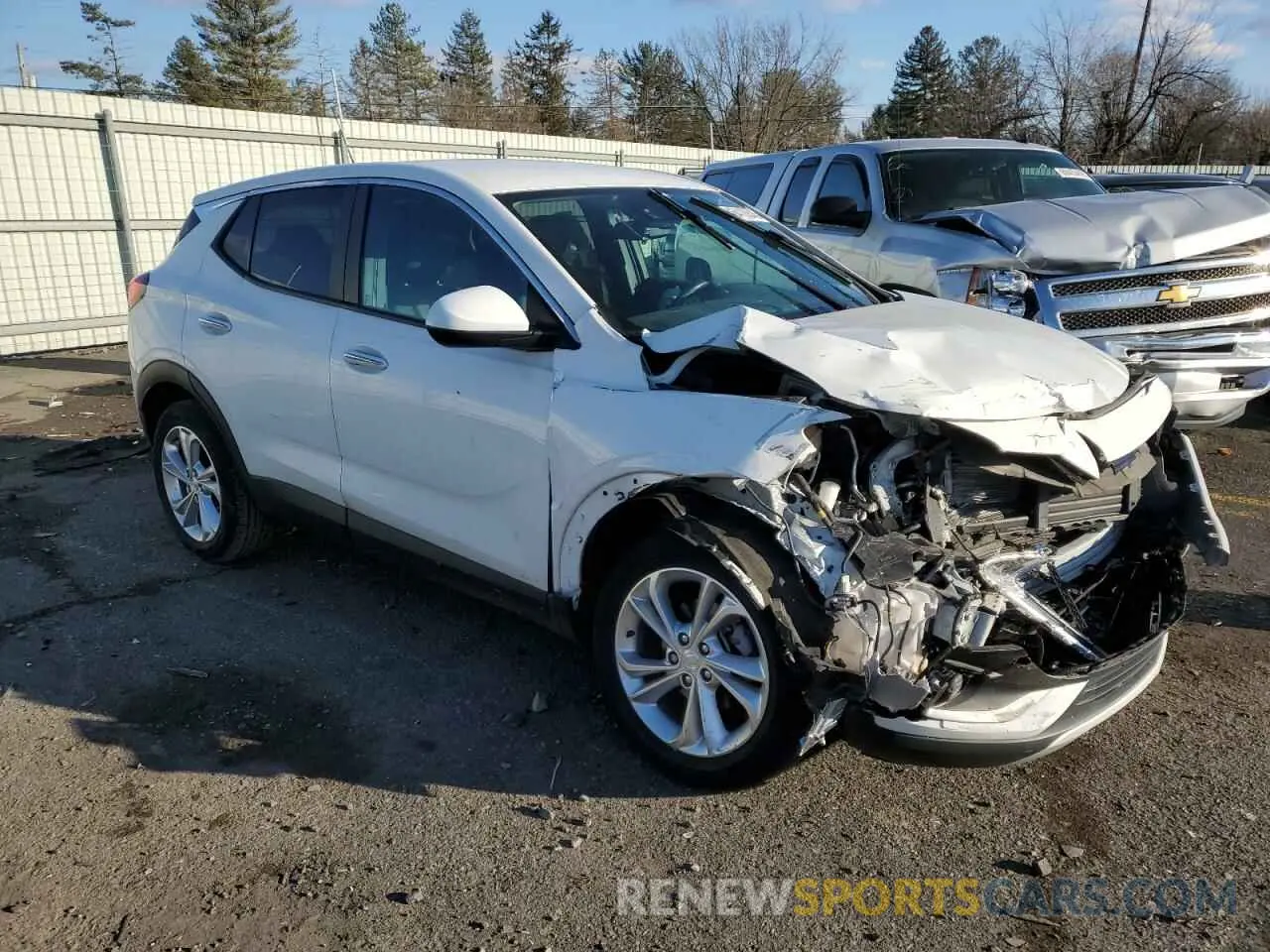 4 Фотография поврежденного автомобиля KL4MMBS21MB174874 BUICK ENCORE 2021