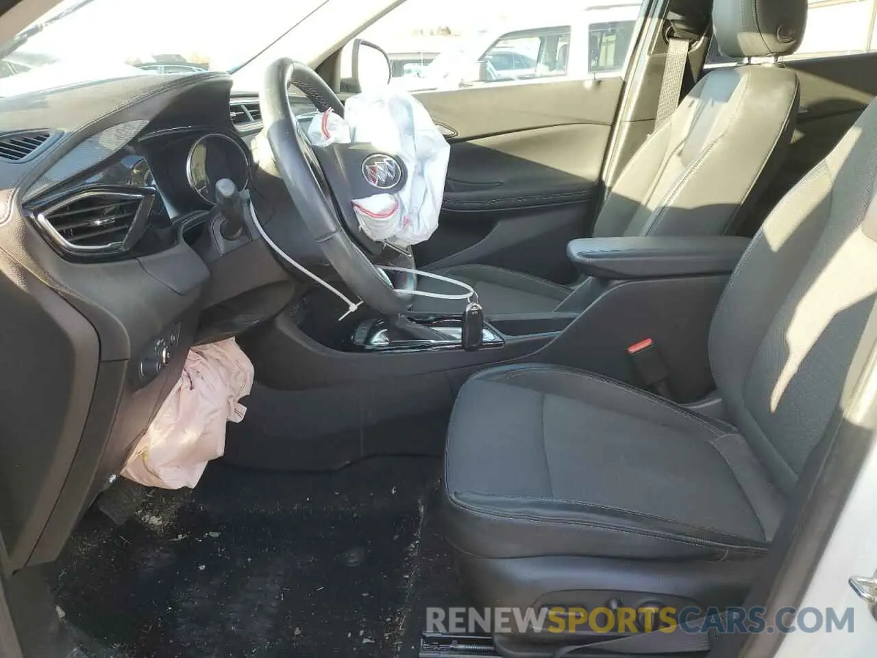 7 Фотография поврежденного автомобиля KL4MMBS21MB174874 BUICK ENCORE 2021