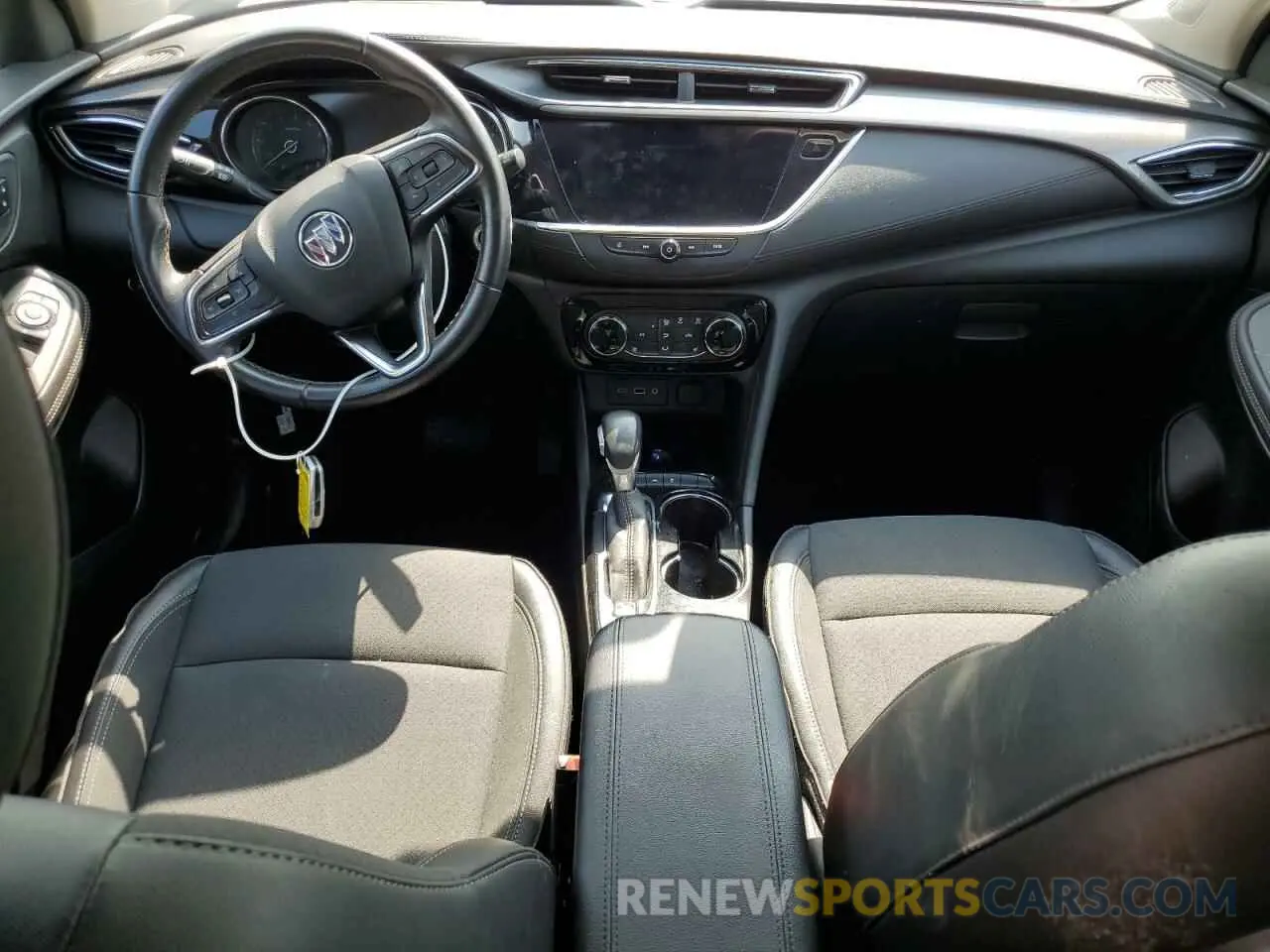 8 Фотография поврежденного автомобиля KL4MMBS22MB080292 BUICK ENCORE 2021