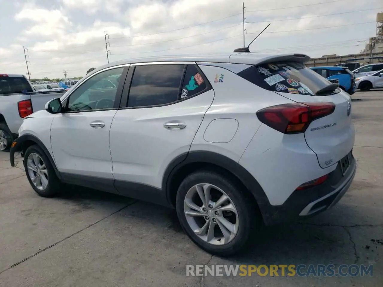 2 Фотография поврежденного автомобиля KL4MMBS24MB055359 BUICK ENCORE 2021