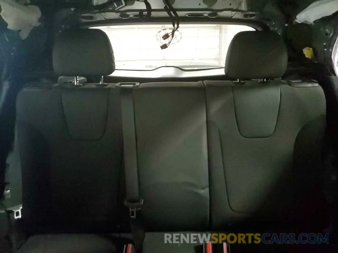 10 Фотография поврежденного автомобиля KL4MMBS26MB063057 BUICK ENCORE 2021