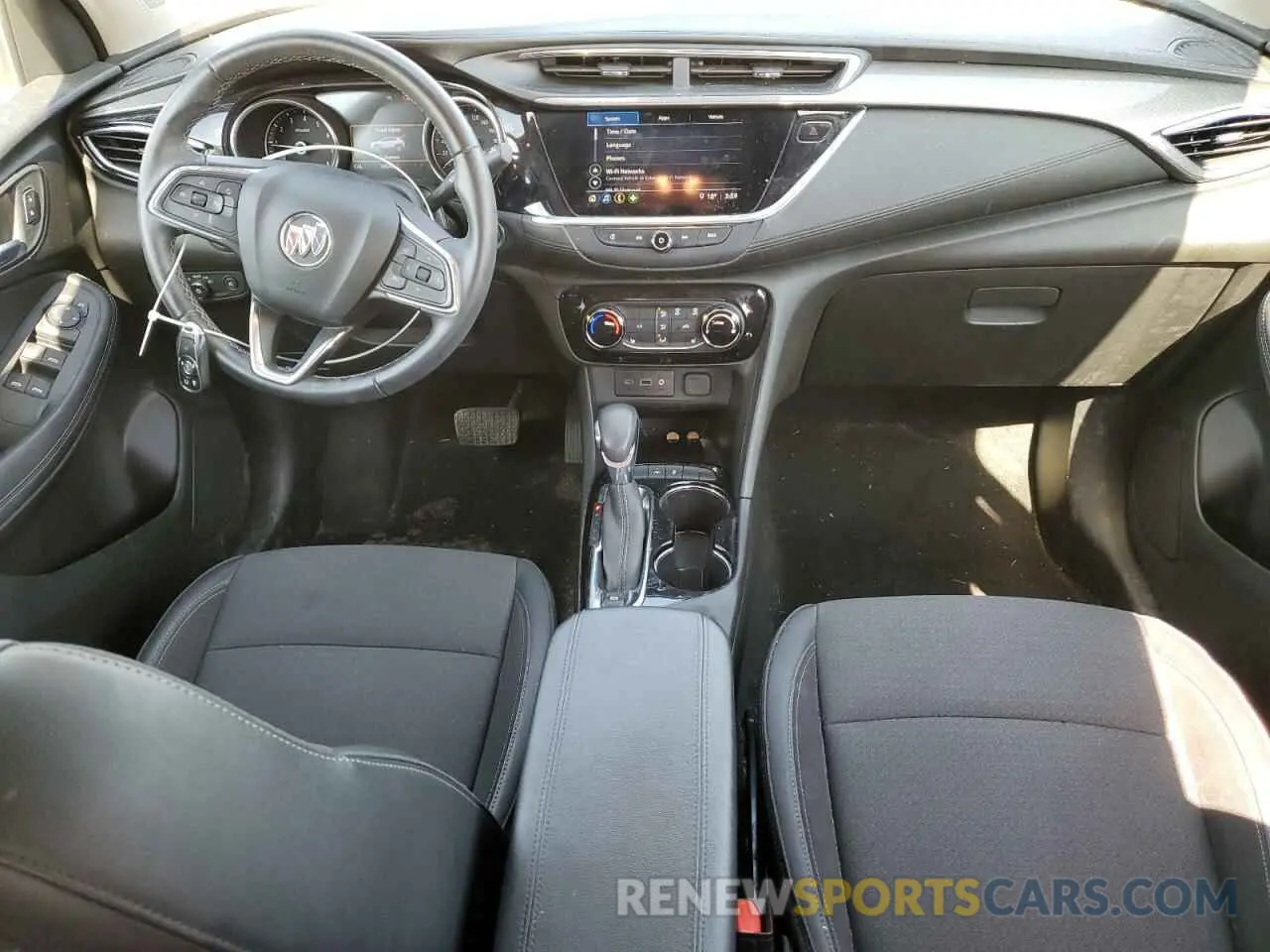 8 Фотография поврежденного автомобиля KL4MMBS26MB085110 BUICK ENCORE 2021