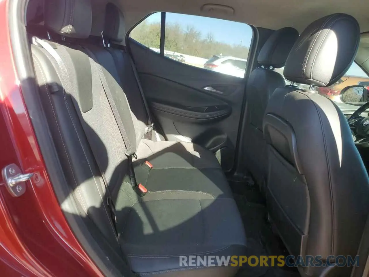 11 Фотография поврежденного автомобиля KL4MMBS28MB058300 BUICK ENCORE 2021
