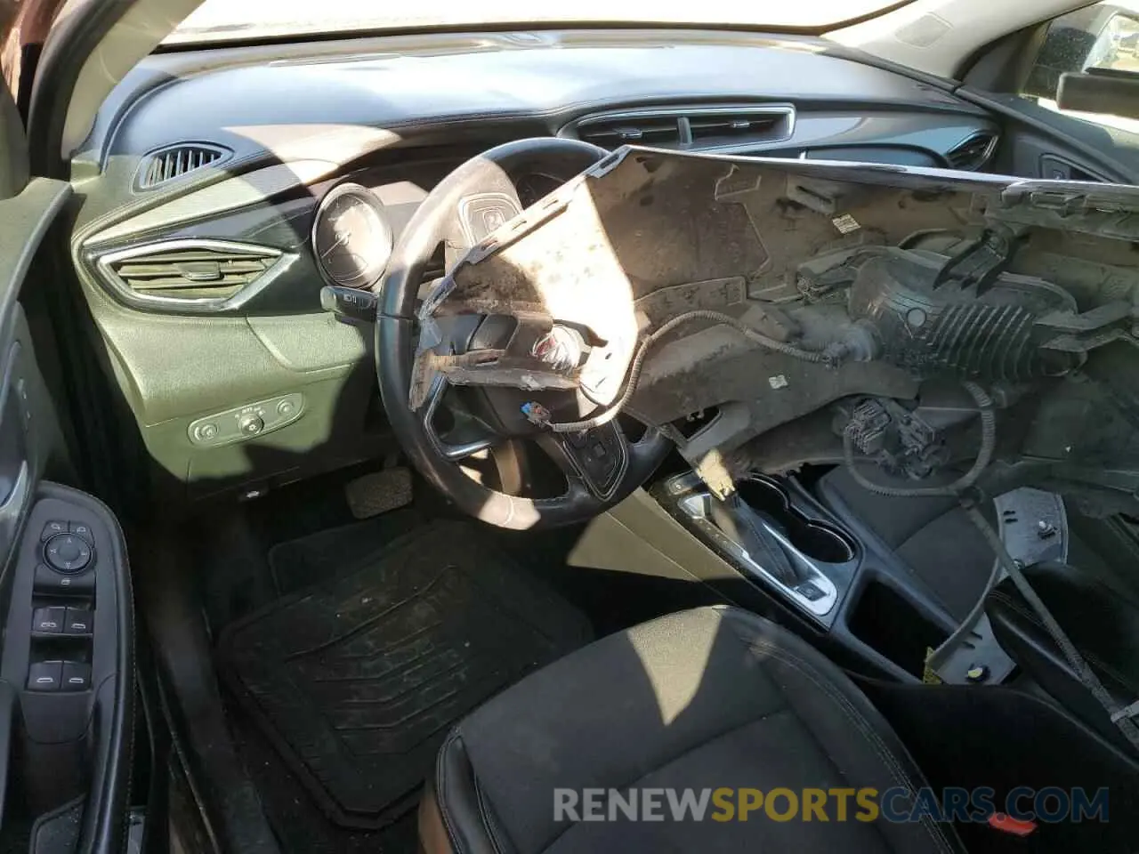 8 Фотография поврежденного автомобиля KL4MMBS2XMB036301 BUICK ENCORE 2021