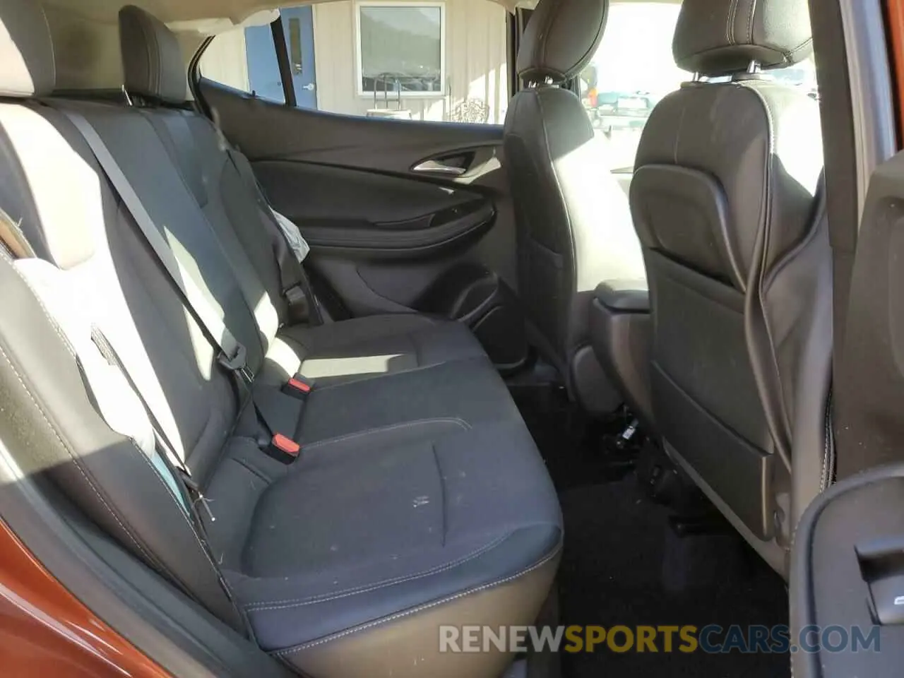 11 Фотография поврежденного автомобиля KL4MMCSL5MB141259 BUICK ENCORE 2021