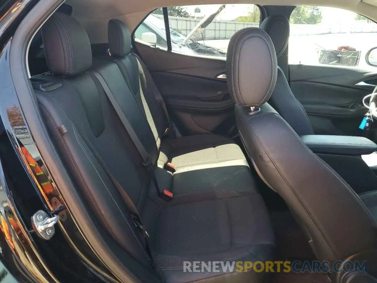 11 Фотография поврежденного автомобиля KL4MMCSLXMB094214 BUICK ENCORE 2021