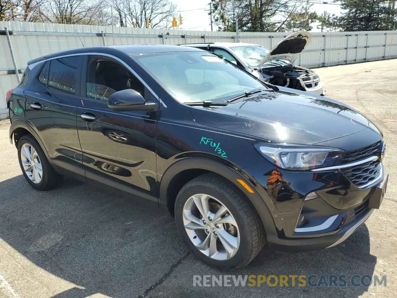 4 Фотография поврежденного автомобиля KL4MMCSLXMB094214 BUICK ENCORE 2021