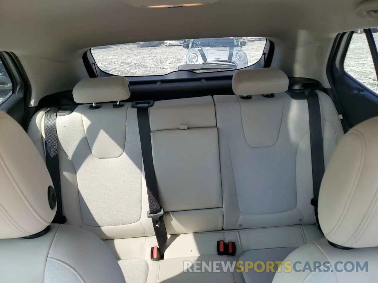 10 Фотография поврежденного автомобиля KL4MMDS26MB122359 BUICK ENCORE 2021