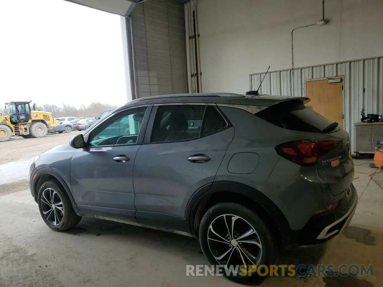 2 Фотография поврежденного автомобиля KL4MMESL9MB161512 BUICK ENCORE 2021