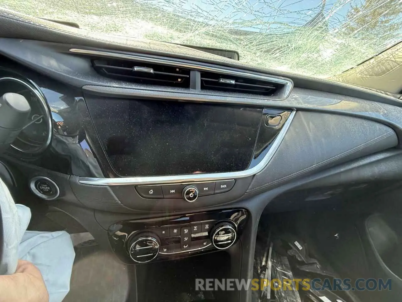 8 Фотография поврежденного автомобиля KL4MMESL9MB164927 BUICK ENCORE 2021