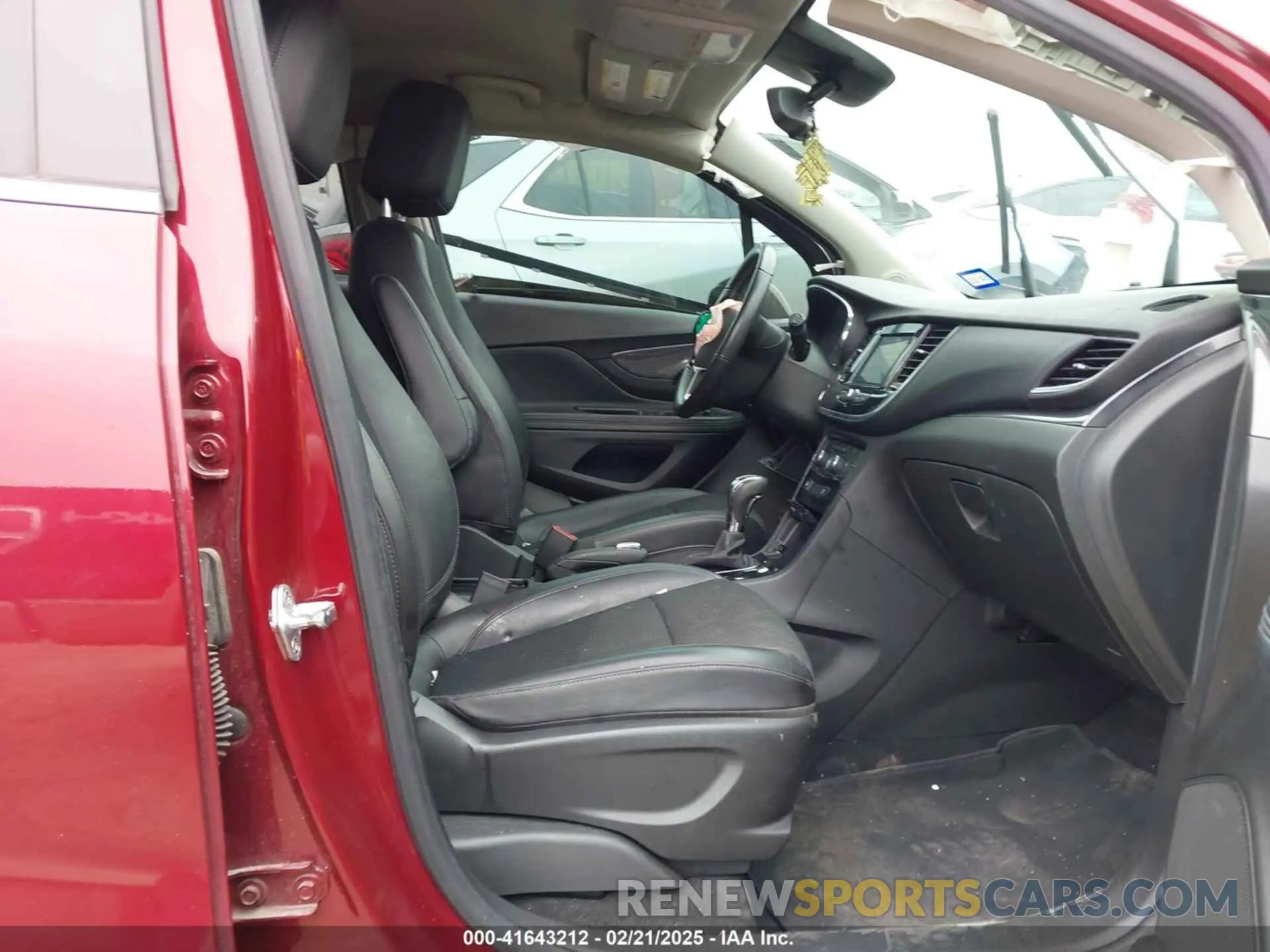 5 Photograph of a damaged car KL4CJASM3NB567177 BUICK ENCORE 2022