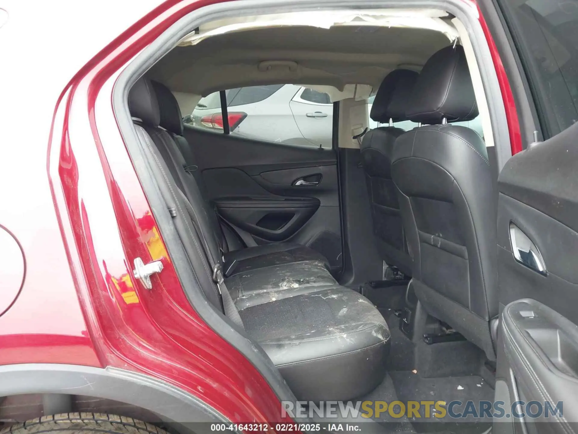 8 Photograph of a damaged car KL4CJASM3NB567177 BUICK ENCORE 2022