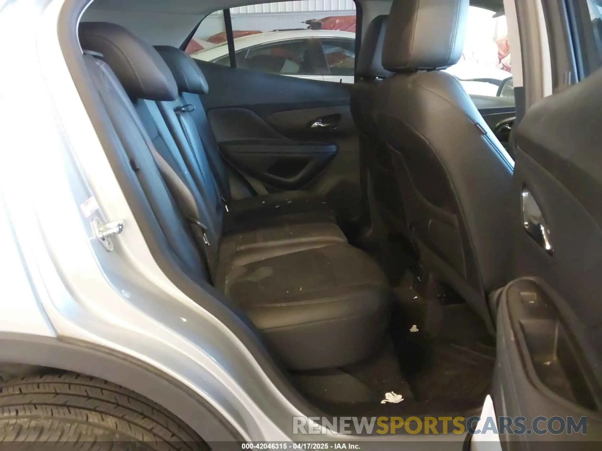 8 Photograph of a damaged car KL4CJESM3NB560690 BUICK ENCORE 2022