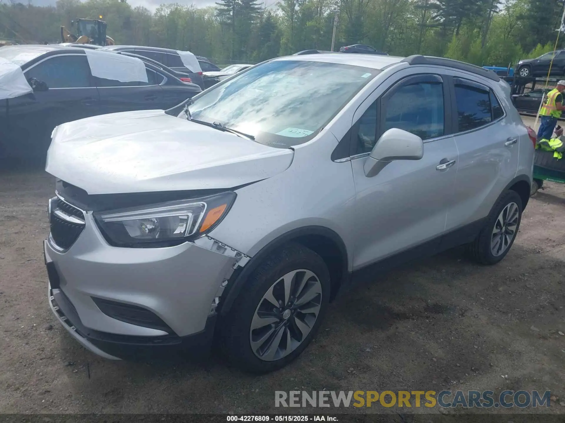 2 Фотография поврежденного автомобиля KL4CJESM6NB518420 BUICK ENCORE 2022