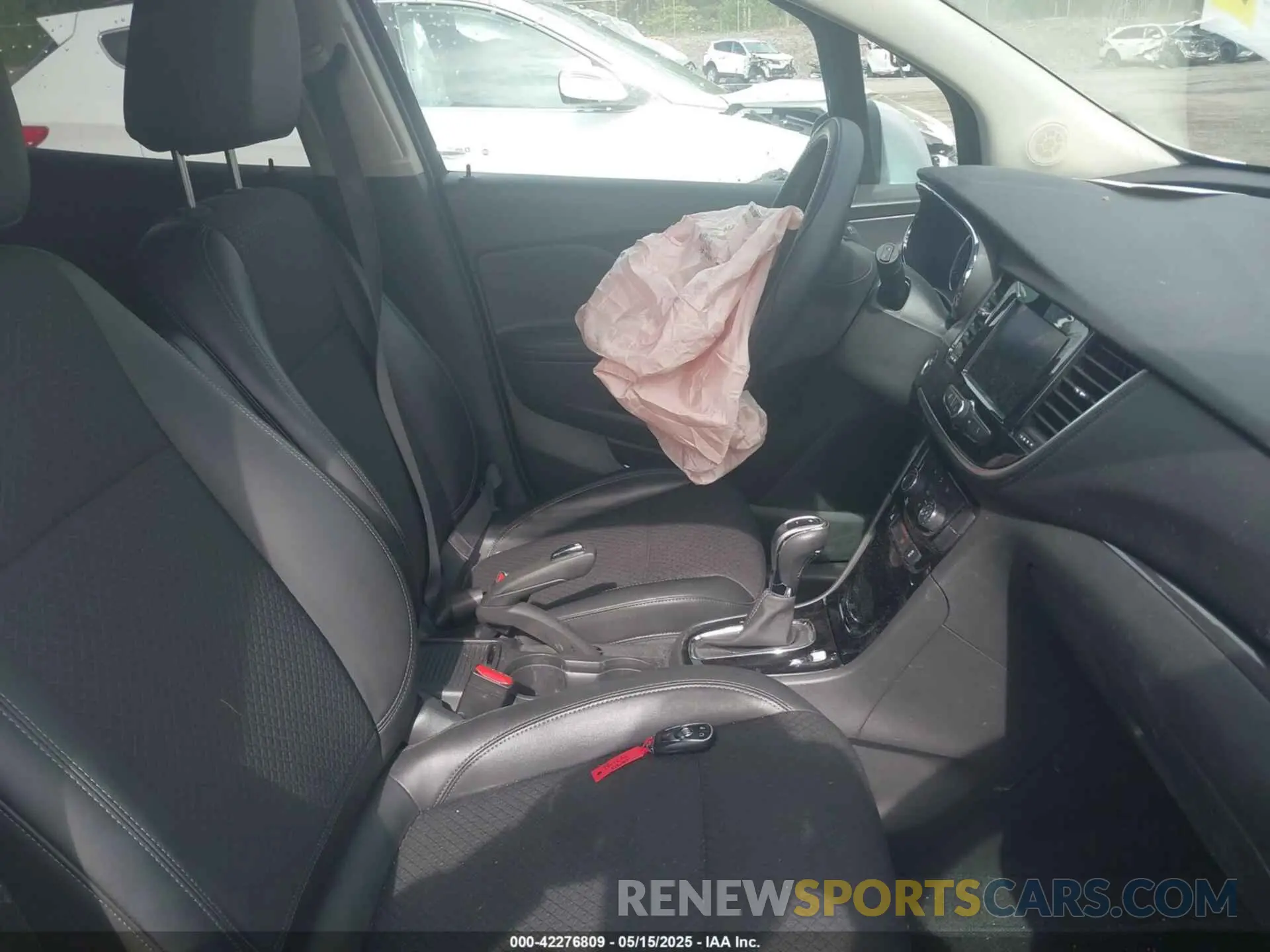 5 Фотография поврежденного автомобиля KL4CJESM6NB518420 BUICK ENCORE 2022