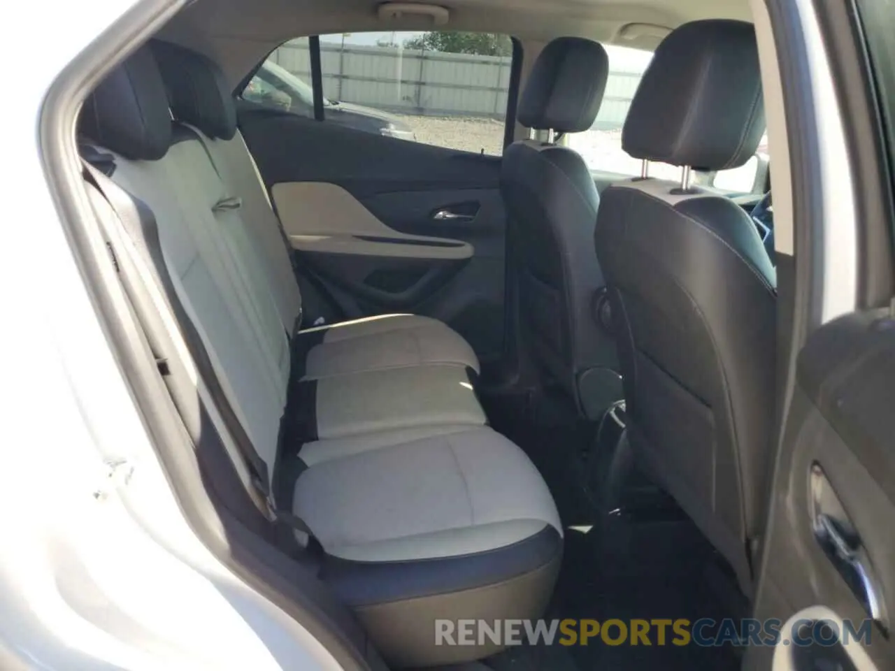 10 Фотография поврежденного автомобиля KL4CJESMXNB527346 BUICK ENCORE 2022
