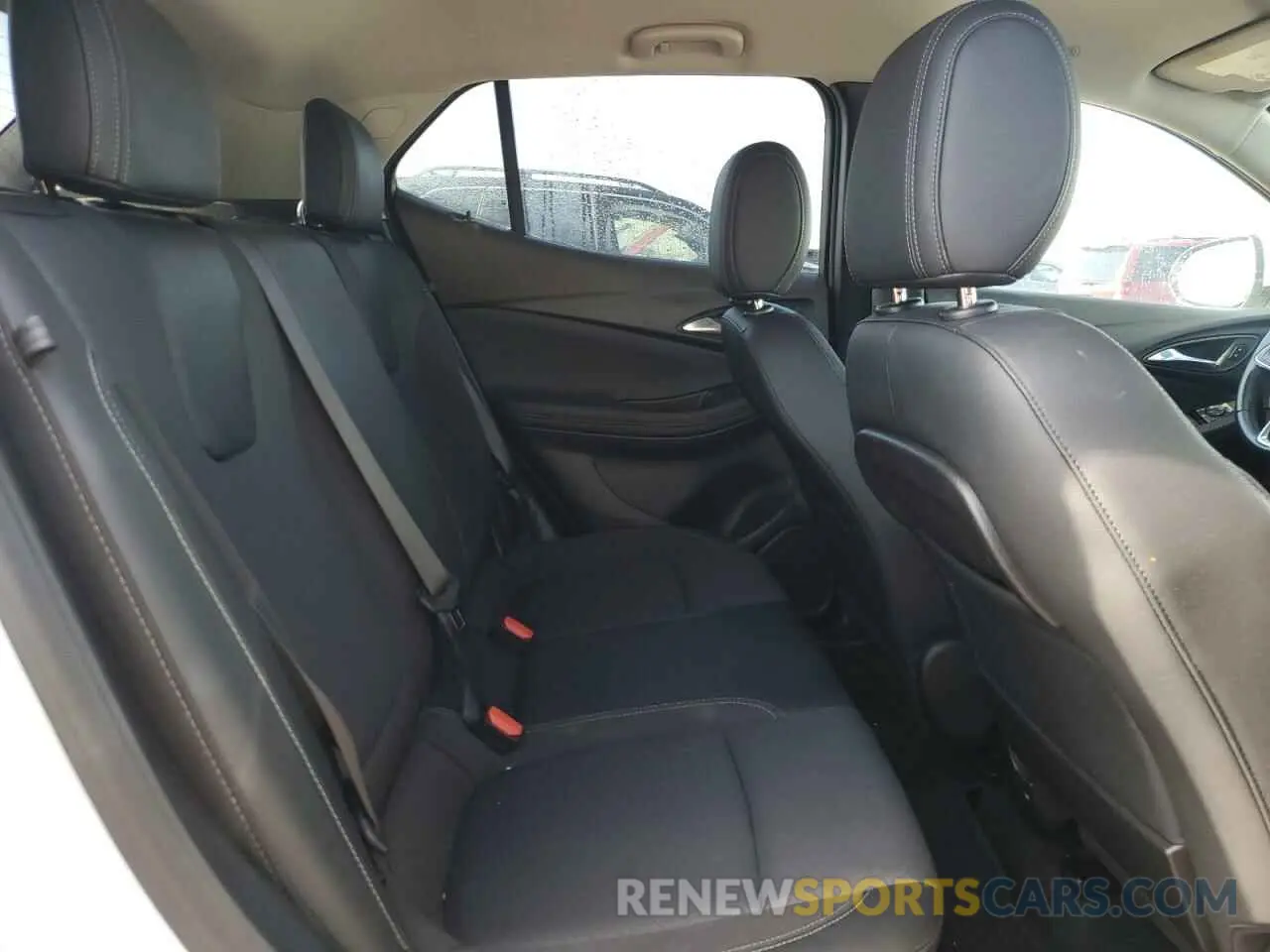10 Photograph of a damaged car KL4MMBS20NB029343 BUICK ENCORE 2022