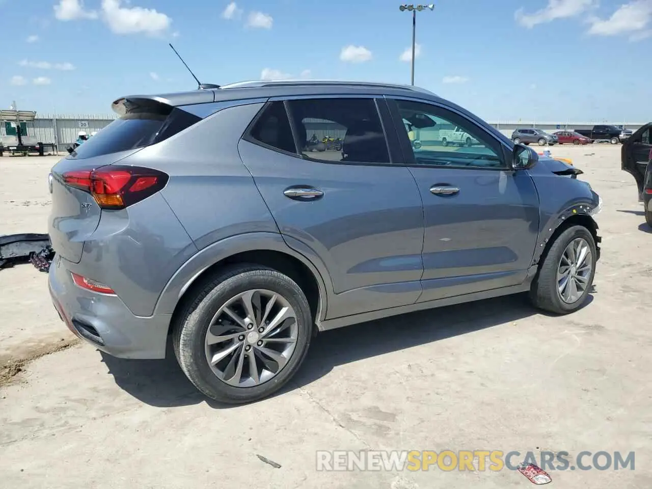 3 Фотография поврежденного автомобиля KL4MMESL5NB030837 BUICK ENCORE 2022