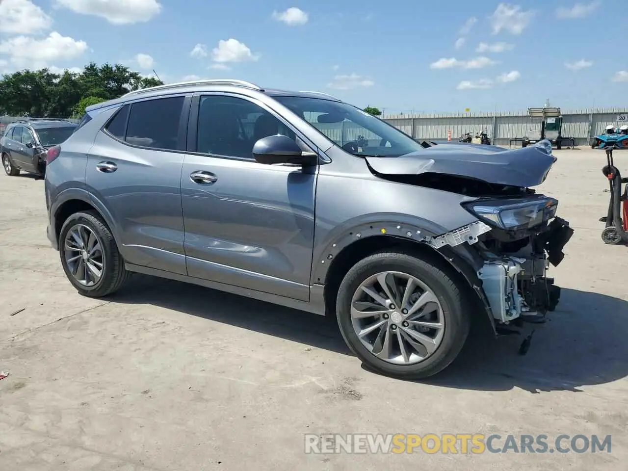 4 Фотография поврежденного автомобиля KL4MMESL5NB030837 BUICK ENCORE 2022