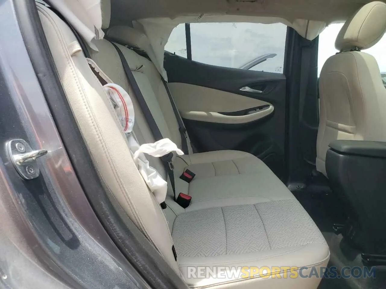 11 Photograph of a damaged car KL4MMFSL9NB069985 BUICK ENCORE 2022